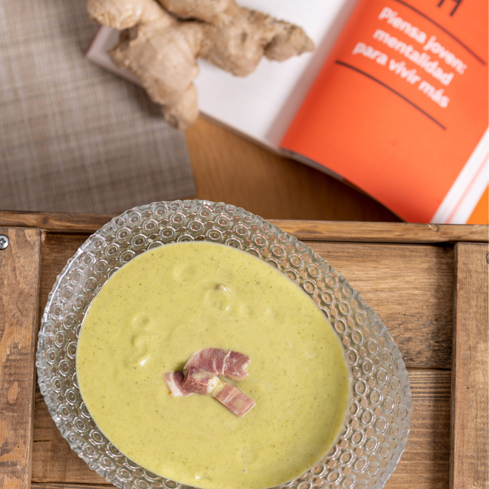 Crema de calabacín y jamón