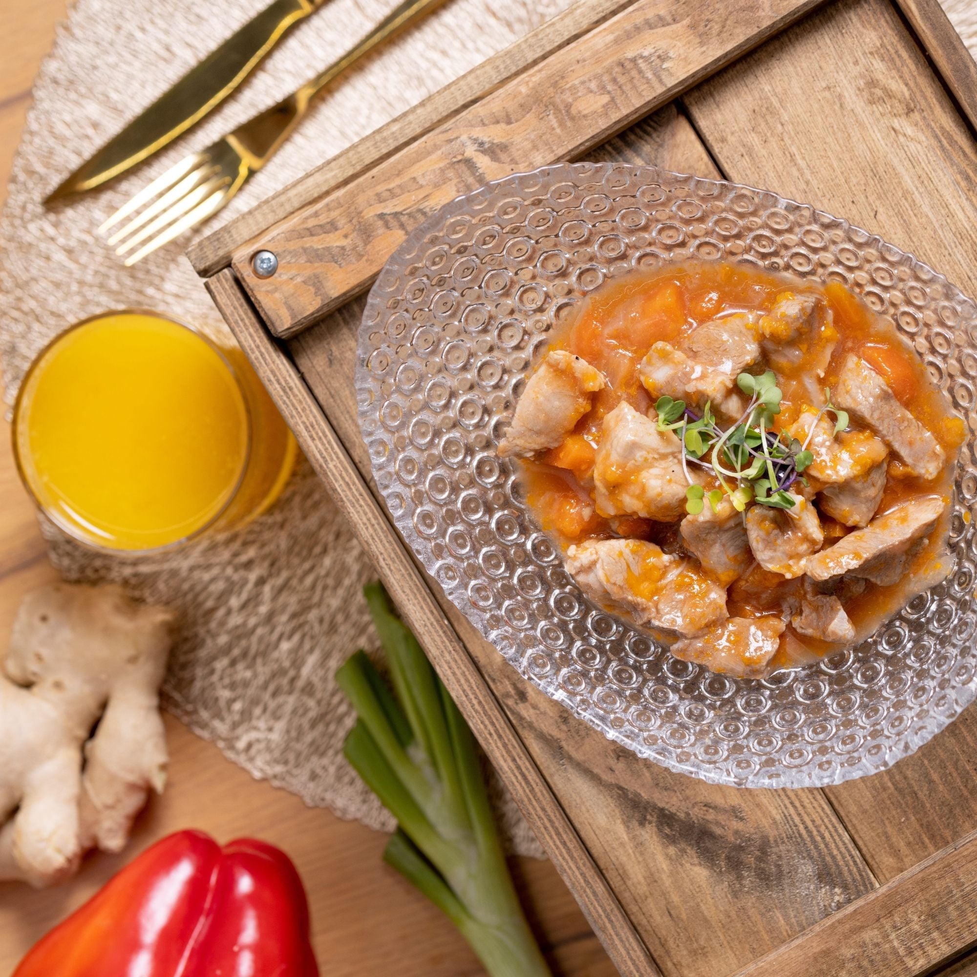 Lomo de cerdo con tomate saludable