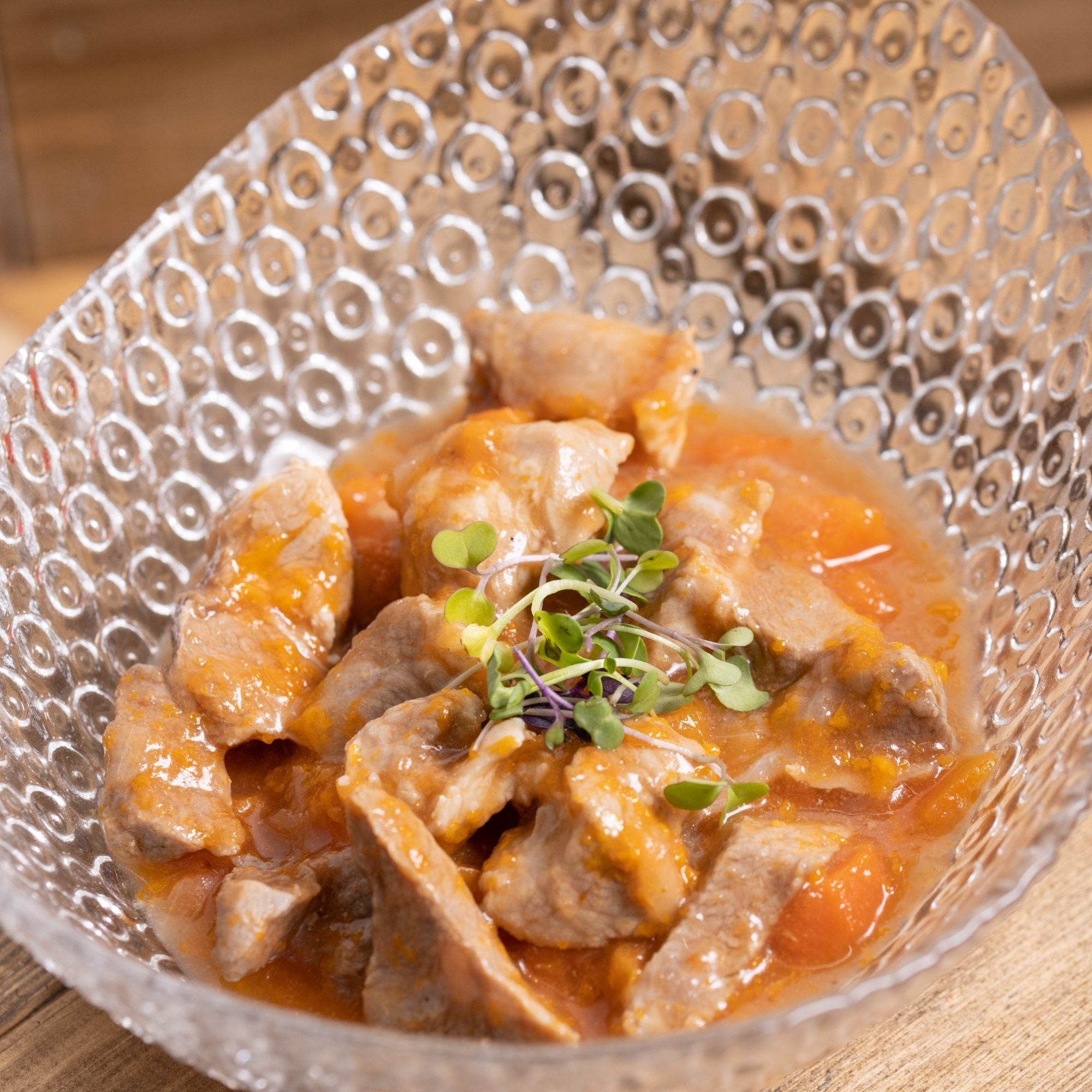 Lomo de cerdo con tomate saludable
