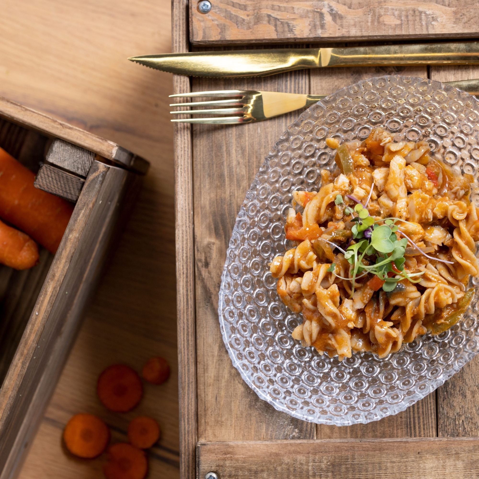 Pasta de legumbre con bacalao